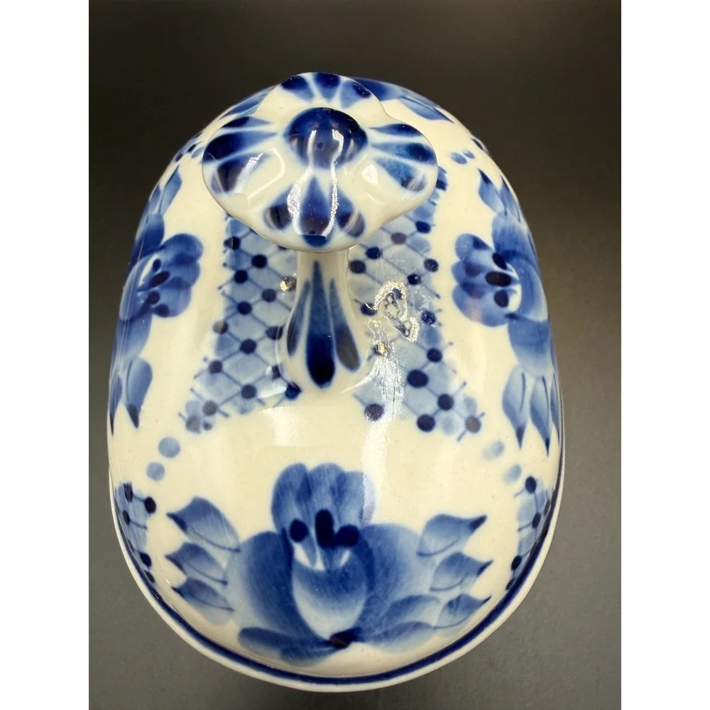 Gzhel Vintage Russian Porcelain Box Lidded Trinket Dish Floral Decorative